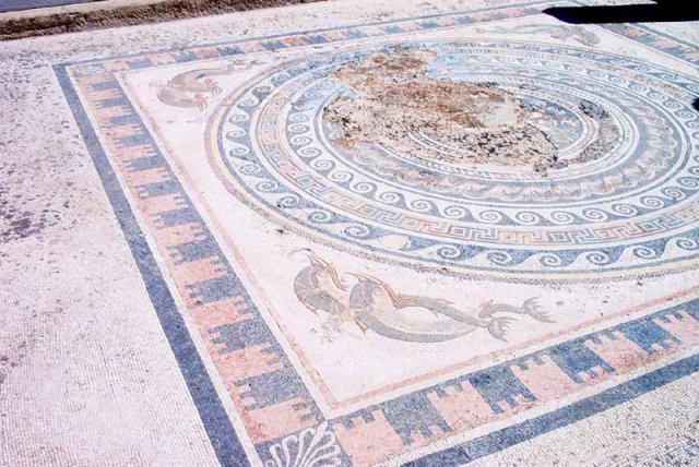 Delos